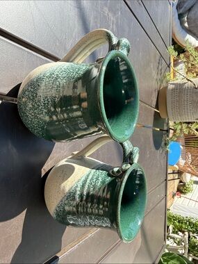 Handcrafted Green and Cream Rodolfo Padilla Mugs Set of 2